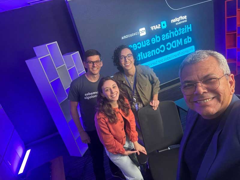 MDC Consultoria - Joab participa de gravação nos estúdios da SOFTPLAN em Florianópolis